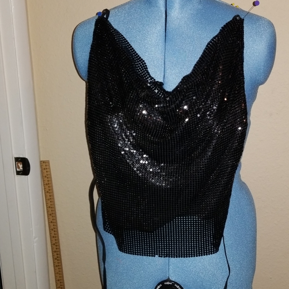 Black metal mail halter top